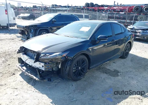 2025 Toyota Camry Se z USA, uszkodzony, nr VIN 4T1DAACK1SU137795